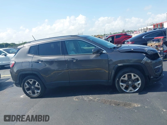 2019 Jeep Compass High Altitude with VIN 3C4NJDCB0KT811407, listed as a IAAI auction lot 42322906 with 90,198 mi miles and . Bid and sale history available at DreamBid. Image 13.