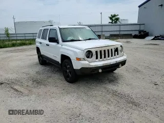 2015 Jeep Patriot Latitude with VIN 1C4NJRFB6FD395965, listed as a Copart auction lot 59615285 with 128,112 mi miles and Non repairable. Bid and sale history available at DreamBid. Image 14.