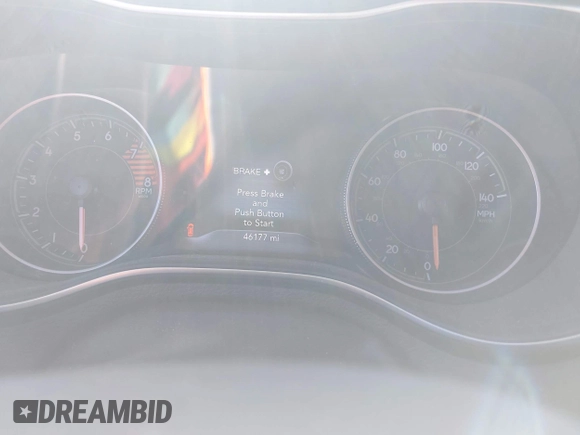 2020 Jeep Cherokee Limited with VIN 1C4PJMDX5LD567098, listed as a IAAI auction lot 42518932 with 46,177 mi miles and . Bid and sale history available at DreamBid. Image 7.