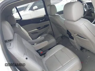 2021 GMC Acadia SLT with VIN 1GKKNMLS8MZ114591, listed as a IAAI auction lot 42052137 with 73,313 mi miles and . Bid and sale history available at DreamBid. Image 8.