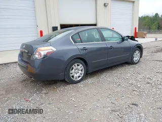 2009 Nissan Altima S with VIN 1N4AL21E49C112450, listed as a IAAI auction lot 41094966 with 127,919 mi miles and . Bid and sale history available at DreamBid. Image 4.