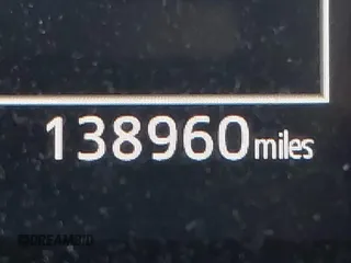 2018 Toyota Camry LE z VIN JTNB11HK7J3045966, wystawiony jako IAAI lot #42069246 z przebiegiem 138 960 mil mil oraz . Historia ofert i sprzedaży dostępna na DreamBid. Obrazek 15.