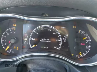 2019 Jeep Grand Cherokee Upland с VIN 1C4RJEAG3KC776704, выставлен на аукционе IAAI как лот 41822822 с пробегом 57 197 миль миль и . История ставок и продаж доступна на DreamBid. Изображение 7.