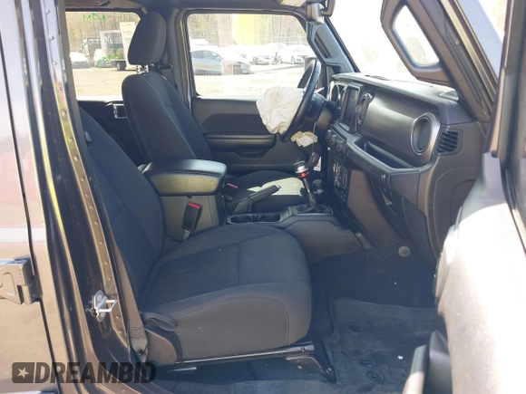 2021 Jeep Wrangler Unlimited Willys with VIN 1C4HJXDG1MW672507, listed as a IAAI auction lot 42084805 with 59,943 mi miles and . Bid and sale history available at DreamBid. Image 5.