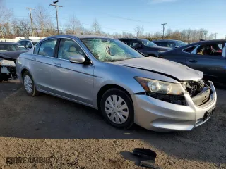 2011 Honda Accord Sdn LX with VIN 1HGCP2F30BA062860, listed as a Copart auction lot 41532695 with 92,147 mi miles and Salvage Title. Bid and sale history available at carsss.com. Image 4.