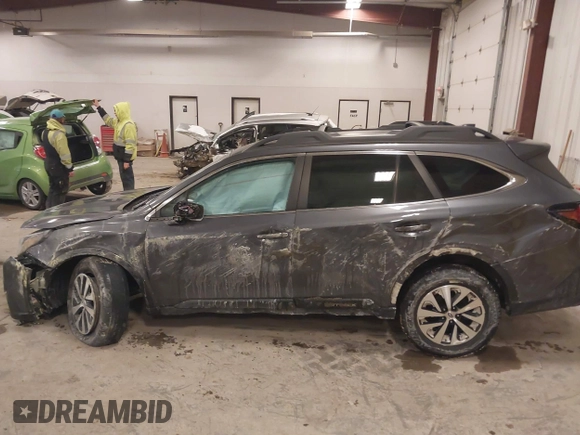 2022 Subaru Outback Premium with VIN 4S4BTADC8N3216299, listed as a IAAI auction lot 41397930 with Not Provided miles and . Bid and sale history available at DreamBid. Image 13.