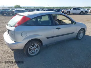 2000 Ford Focus ZX3 with VIN 3FAFP3137YR200780, listed as a IAAI auction lot 42322264 with 170,436 mi miles and . Bid and sale history available at DreamBid. Image 4.