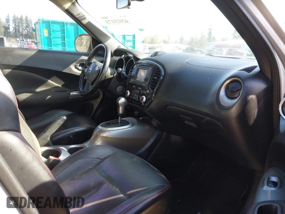 2012 Nissan Juke SL with VIN JN8AF5MV5CT109342, listed as a IAAI auction lot 42025173 with 163,104 mi miles. Bid and sale history available at carsss.com. Image 5.