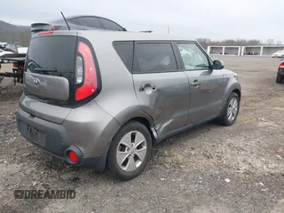 2015 Kia Soul with VIN KNDJN2A2XF7160582, listed as a IAAI auction lot 42040569 with 47,986 mi miles and . Bid and sale history available at DreamBid. Image 4.
