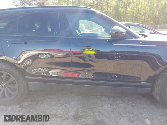 2019 Land Rover Range Rover Velar R-Dynamic SE with VIN SALYL2EX7KA784128, listed as a IAAI auction lot 41929807 with 62,401 mi miles. Bid and sale history available at carsss.com. Image 11.
