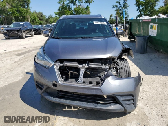 2019 Nissan Kicks S with VIN 3N1CP5CUXKL492288, listed as a Copart auction lot 52541025 with 95,426 mi miles and Non Repairable. Bid and sale history available at DreamBid. Image 5.