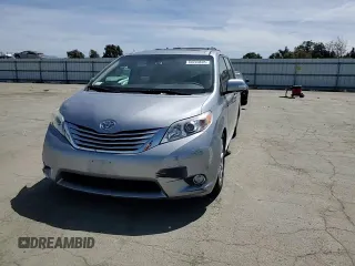 2013 Toyota Sienna XLE with VIN 5TDDK3DC2DS053531, listed as a Copart auction lot 54243695 with 110,000 mi miles and Salvage Title. Bid and sale history available at DreamBid. Image 13.