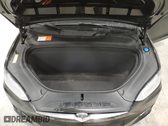 2016 Tesla Model X 70D z VIN 5YJXCBE25GF004035, wystawiony jako Copart lot #43964955 z przebiegiem 127 100 mil mil oraz Szkody całkowita. Historia ofert i sprzedaży dostępna na DreamBid. Obrazek 12.