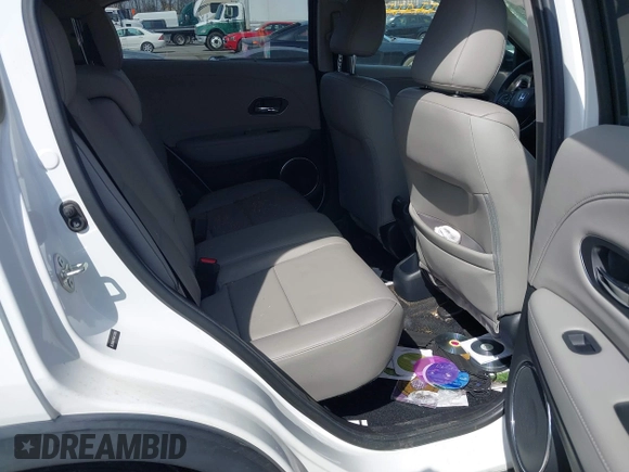 2016 Honda HR-V EX-L w/Navi with VIN 3CZRU6H75GM733050, listed as a IAAI auction lot 41832971 with 85,753 mi miles. Bid and sale history available at carsss.com. Image 8.