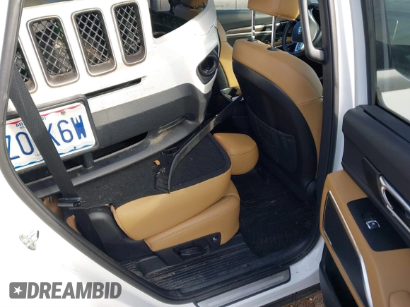 2021 Kia Telluride SX with VIN 5XYP5DHC6MG112193, listed as a IAAI auction lot 41630633 with 52,267 mi miles. Bid and sale history available at carsss.com. Image 8.