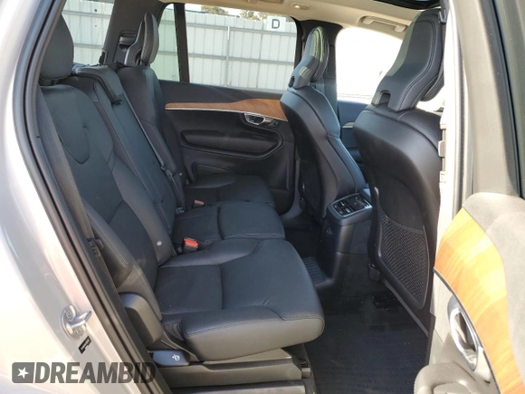 2023 Volvo XC90 Plus Bright Theme with VIN YV4H60CN4P1955118, listed as a Copart auction lot 54465334 with 13,014 mi miles and Salvage title. Bid and sale history available at DreamBid. Image 11.