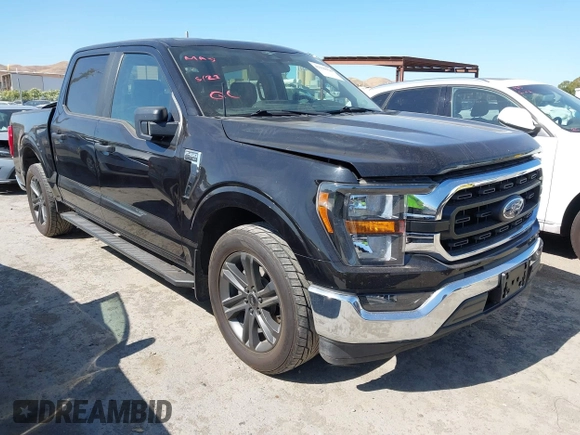 2023 Ford F-150 XL z VIN 1FTEW1C80PKD24124, wystawiony jako IAAI lot #42356966 z przebiegiem 52 104 mil mil oraz . Historia ofert i sprzedaży dostępna na DreamBid. Obrazek 1.