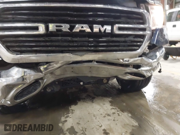 2019 Ram 1500 Big Horn/Lone Star with VIN 1C6SRFFT0KN842269, listed as a IAAI auction lot 41137766 with 104,131 mi miles. Bid and sale history available at carsss.com. Image 6.
