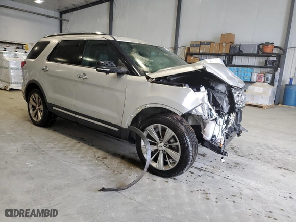 2018 Ford Explorer Limited with VIN 1FM5K7F88JGA69853, listed as a Copart auction lot 51340185 with 49,057 mi miles and Clean Title. Bid and sale history available at carsss.com. Image 4.