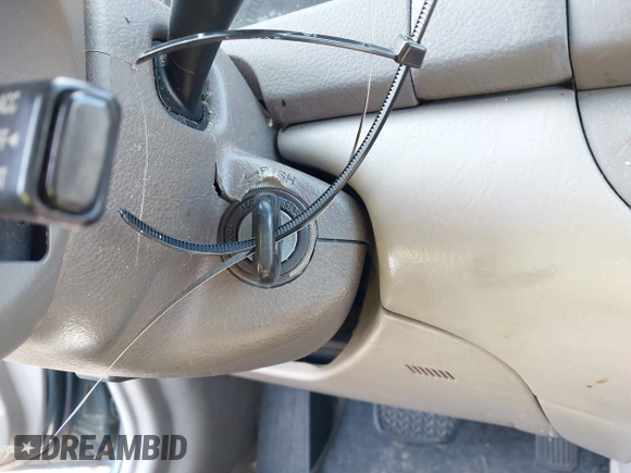 2004 Toyota Camry LE with VIN 4T1BF32K04U074276, listed as a IAAI auction lot 41940050 with 266,420 mi miles and . Bid and sale history available at DreamBid. Image 11.