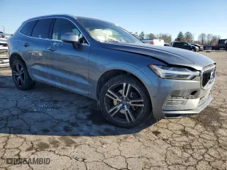 2018 Volvo XC60 Momentum with VIN YV4A22RKXJ1042327, listed as a Copart auction lot 41856705 with 121,039 mi miles and Salvage Title. Bid and sale history available at carsss.com. Image 4.