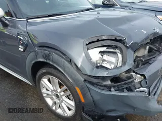 2020 MINI Countryman Cooper S with VIN WMZYW7C0XL3L85463, listed as a IAAI auction lot 42344478 with 54,654 mi miles and . Bid and sale history available at DreamBid. Image 17.