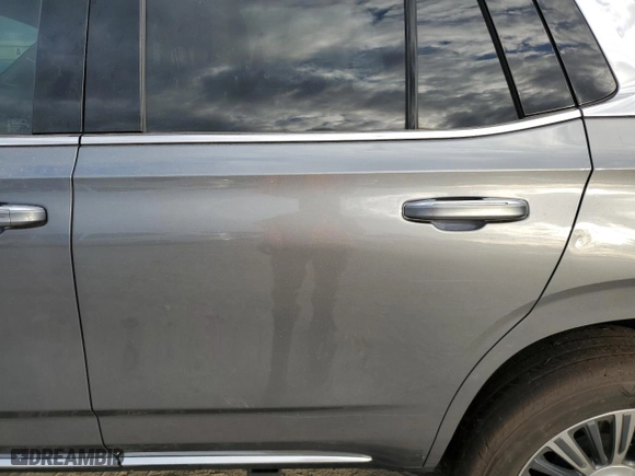 2021 Cadillac Escalade Premium Luxury Platinum with VIN 1GYS4DKL5MR190935, listed as a Copart auction lot 42691755 with 0 mi miles and Salvage Title. Bid and sale history available at carsss.com. Image 10.