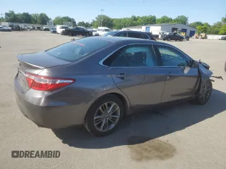 2017 Toyota Camry XLE with VIN 4T1BF1FK9HU694063, listed as a Copart auction lot 56740334 with 136,478 mi miles and Salvage Title. Bid and sale history available at DreamBid. Image 3.