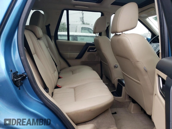2014 Land Rover LR2 z VIN SALFR2BG5EH392593, wystawiony jako Copart lot #60431865 z przebiegiem 164 971 mil mil oraz Czysty tytuł • Clean title. Historia ofert i sprzedaży dostępna na DreamBid. Obrazek 11.