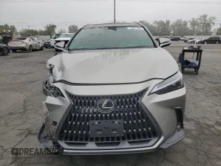 2022 Lexus NX with VIN 2T2AGCEZ9NC010933, listed as a Copart auction lot 72861934 with 19,190 mi miles and Salvage Title. Bid and sale history available at carsss.com. Image 5.