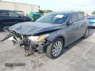2020 Nissan Altima 2.5 S with VIN 1N4BL4BV4LC247109, listed as a IAAI auction lot 42085352 with 99,016 mi miles. Bid and sale history available at carsss.com. Image 6.