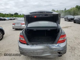2008 Mercedes-Benz C 300 Sport with VIN WDDGF81XX8F157508, listed as a Copart auction lot 57557365 with 175,691 mi miles and Clean title. Bid and sale history available at DreamBid. Image 6.