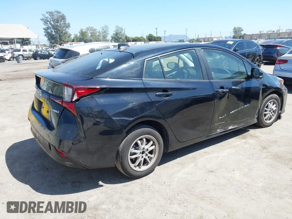2020 Toyota Prius L Eco z VIN JTDKARFU1L3117772, wystawiony jako IAAI lot #40077005 z przebiegiem 71 892 mil mil oraz . Historia ofert i sprzedaży dostępna na DreamBid. Obrazek 4.