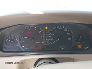 2000 Cadillac Eldorado ESC with VIN 1G6EL12Y0YB702778, listed as a IAAI auction lot 41988107 with 203,526 mi miles. Bid and sale history available at carsss.com. Image 7.