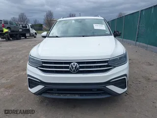 2022 Volkswagen Tiguan SE with VIN 3VV3B7AX0NM168531, listed as a IAAI auction lot 41879481 with 56,022 mi miles. Bid and sale history available at carsss.com. Image 12.