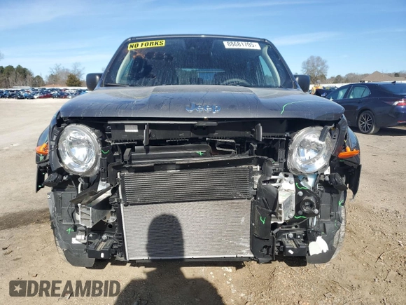 2023 Jeep Renegade Latitude with VIN ZACNJDB11PPP31764, listed as a Copart auction lot 88681705 with 12,593 mi miles and Salvage Title. Bid and sale history available at carsss.com. Image 5.