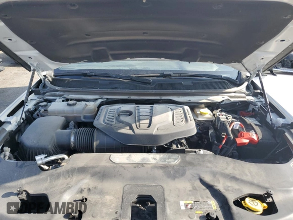 2024 Jeep Wagoneer Series II with VIN 1C4SJRBP2RS115687, listed as a Copart auction lot 56211785 with 39,645 mi miles and Salvage title. Bid and sale history available at DreamBid. Image 12.