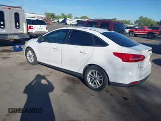 2015 Ford Focus SE with VIN 1FADP3F25FL282916, listed as a IAAI auction lot 42099759 with 152,445 mi miles. Bid and sale history available at carsss.com. Image 3.