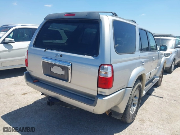 2002 Toyota 4Runner Limited with VIN JT3GN87RX20239209, listed as a IAAI auction lot 42105302 with 266,064 mi miles. Bid and sale history available at carsss.com. Image 4.