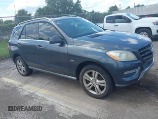 2012 Mercedes-Benz M 350 with VIN 4JGDA5HB4CA000627, listed as a IAAI auction lot 42590857 with 140,741 mi miles and . Bid and sale history available at DreamBid. Image 1.