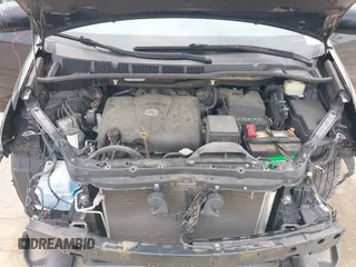 2017 Toyota Sienna SE with VIN 5TDXZ3DC4HS840494, listed as a IAAI auction lot 42418699 with 90,197 mi miles and . Bid and sale history available at DreamBid. Image 10.