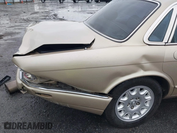 2002 Jaguar XJ 8 with VIN SAJDA14C62LF43688, listed as a IAAI auction lot 41538366 with Not provided miles and . Bid and sale history available at DreamBid. Image 14.