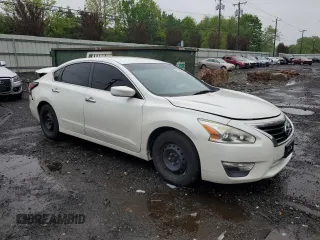 2014 Nissan Altima S with VIN 1N4AL3AP0EC280426, listed as a Copart auction lot 55804825 with 159,650 mi miles and Salvage Title. Bid and sale history available at DreamBid. Image 4.
