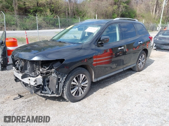 2020 Nissan Pathfinder SV with VIN 5N1DR2BM7LC578646, listed as a IAAI auction lot 41947685 with 203,742 mi miles. Bid and sale history available at carsss.com. Image 2.