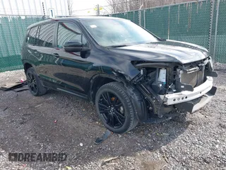 2019 Honda Passport Sport with VIN 5FNYF8H23KB027333, listed as a IAAI auction lot 41498259 with 84,736 mi miles. Bid and sale history available at carsss.com. Image 1.