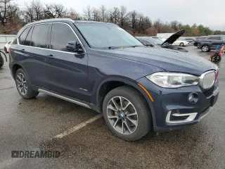 2018 BMW X5 xDrive35i with VIN 5UXKR0C57JL074021, listed as a Copart auction lot 83623074 with 64,240 mi miles and Salvage Title. Bid and sale history available at carsss.com. Image 4.
