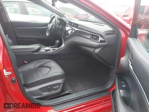2019 Toyota Camry XSE with VIN 4T1B61HK7KU259014, listed as a IAAI auction lot 41771388 with 76,589 mi miles. Bid and sale history available at carsss.com. Image 5.