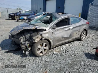 2013 Hyundai Elantra GLS with VIN 5NPDH4AE0DH267420, listed as a Copart auction lot 61715725 with 256,089 mi miles and Salvage title. Bid and sale history available at DreamBid. Image 1.