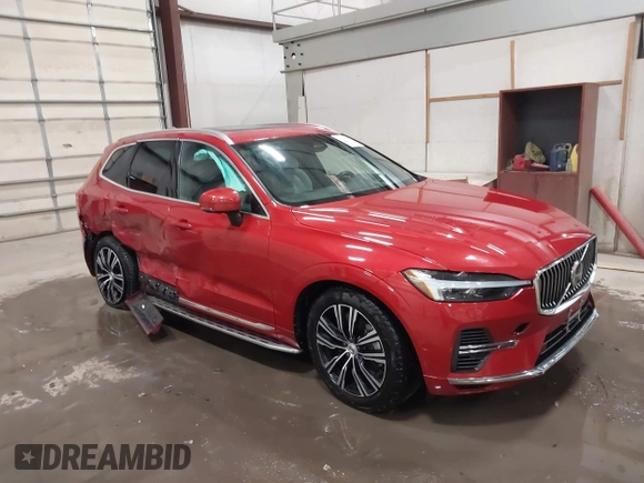2022 Volvo XC60 Recharge Plug-In Hybrid Inscription with VIN YV4BR0DL2N1955142, listed as a IAAI auction lot 41565871 with 48,885 mi miles. Bid and sale history available at carsss.com. Image 1.