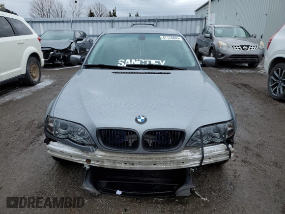 2004 BMW 3 Series 325i with VIN WBAEV33434KR35625, listed as a Copart auction lot 47176655 with 296,490 mi miles and Clean Title. Bid and sale history available at carsss.com. Image 5.